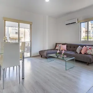  Apartment Downtown