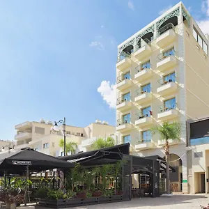Leonardo Boutique فندق