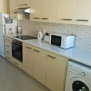  Апартаменты 44 Tsimintia Court