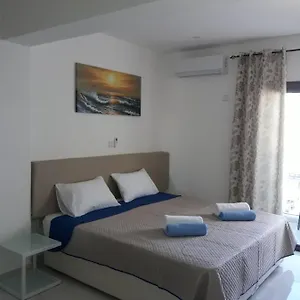  Apartament P.l Hermes &